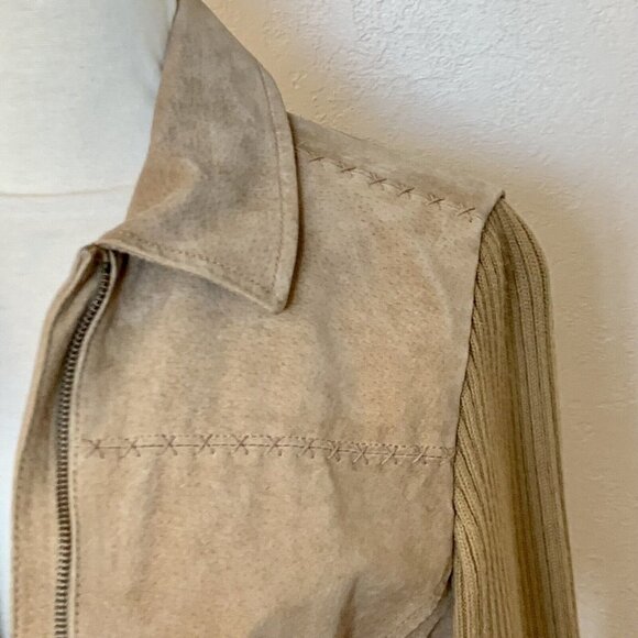 Live a Little Womens leather jacket SZ M with sweater sleeves Zip close Pockets - Picture 2 of 6